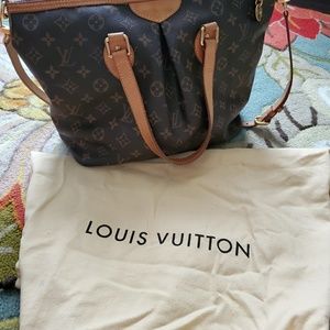 Authentic Luis Vuitton Palermo PM handbag